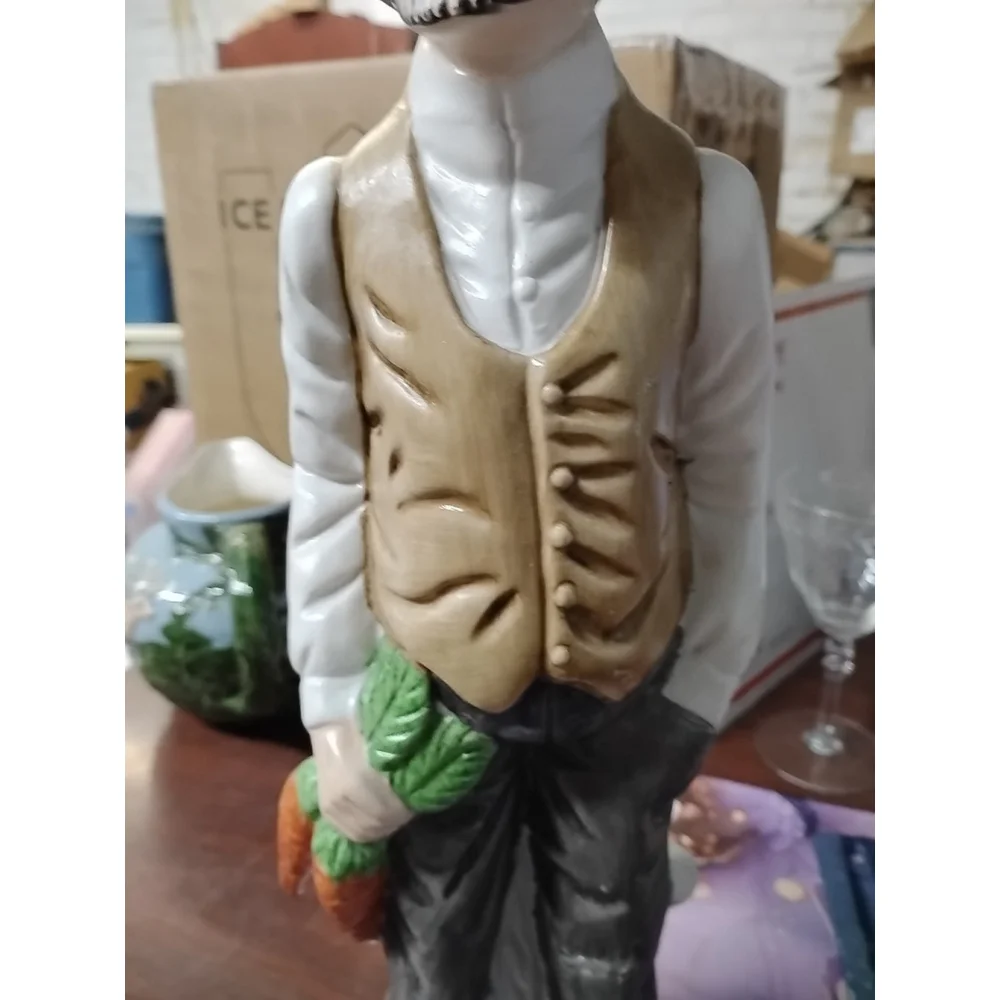 Vintage Homco Ceramic Old‎ Man Farmer Holding Carrots Figurine 15.5